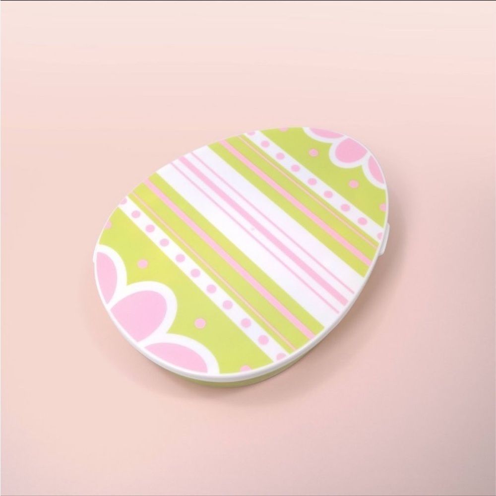 Cook With Color Easter Egg Snack Box Food Storage Green Container - Picture 5 of 7